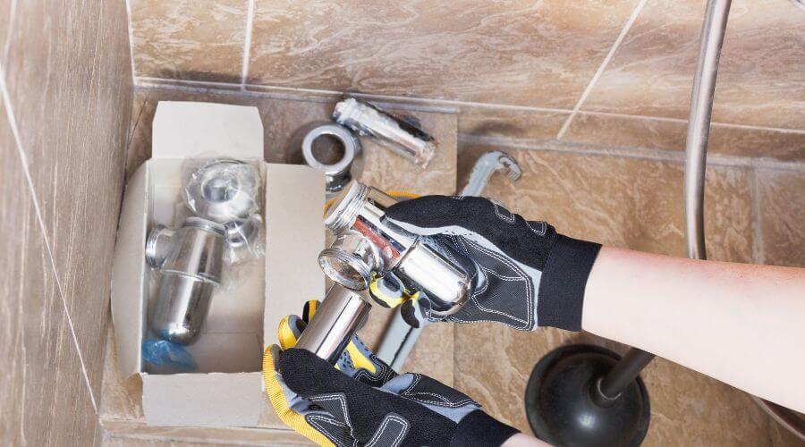 Expert Emergency Roof Repairs services in Hillsboro, ND